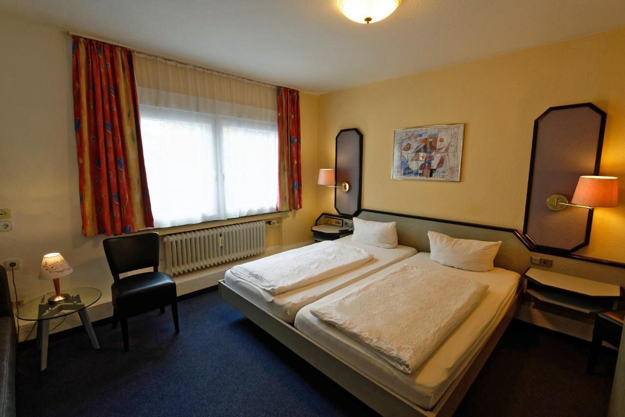 Hotel Wiedenhof Hilden Esterno foto